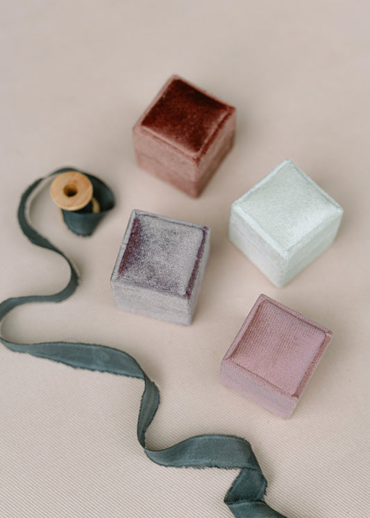 La Petite Squares